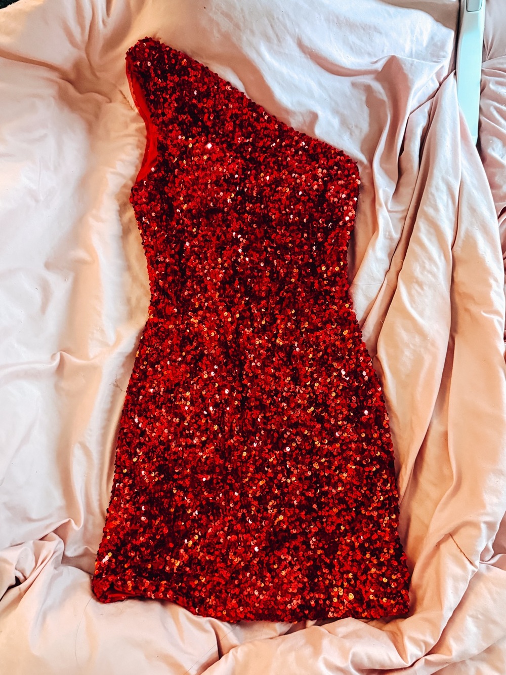 Red One-Shoulder Sequin Mini Dress